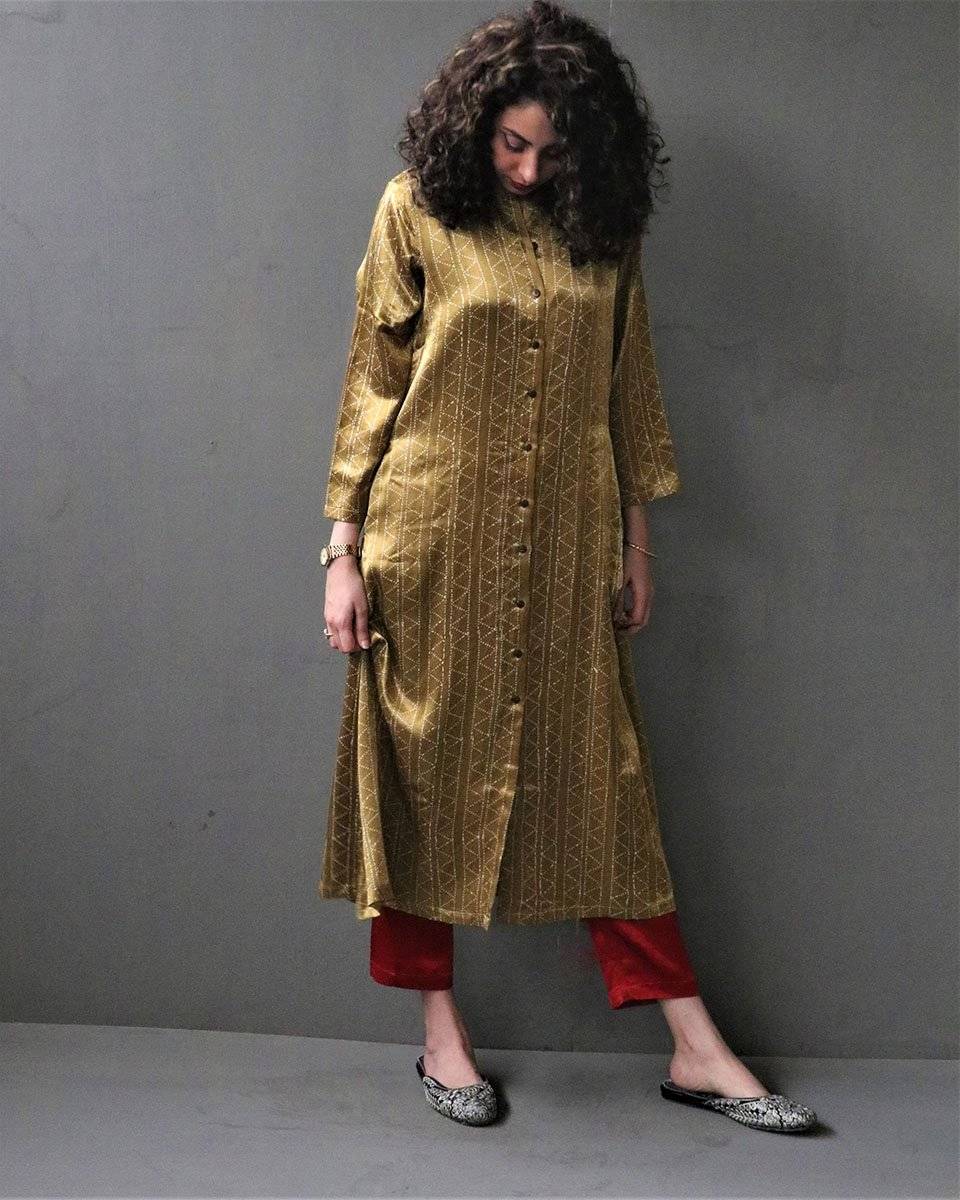 Sunspill Handprinted Mashru Silk Kurta Set