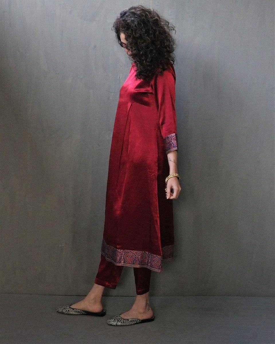 Scarlette Handprinted Mashru Silk Kurta Set