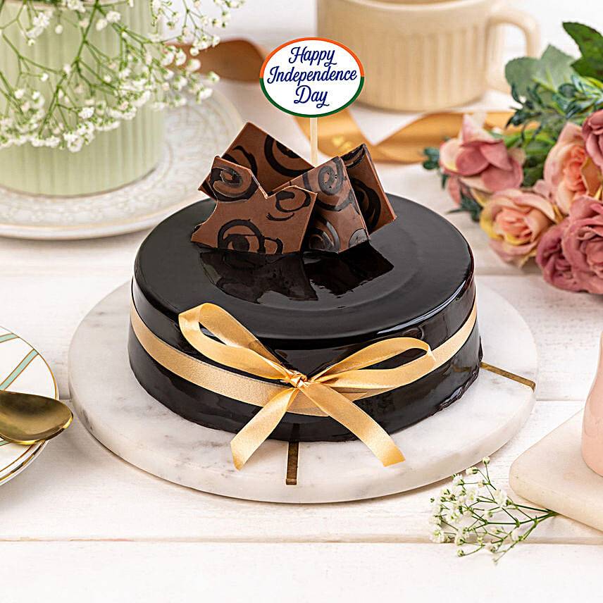 Independence Day Decadent Truffle Cake: 500g