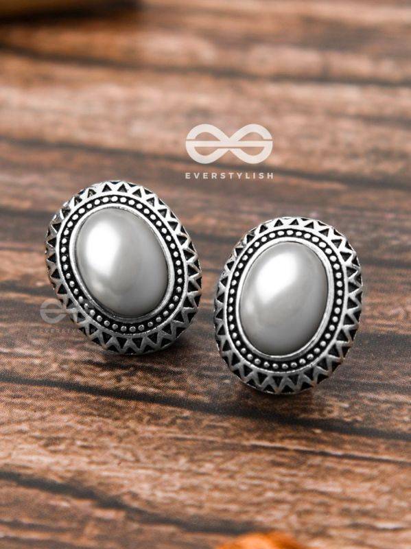 The Little Pearly Aztec Studs - Tiny Trinket Earrings