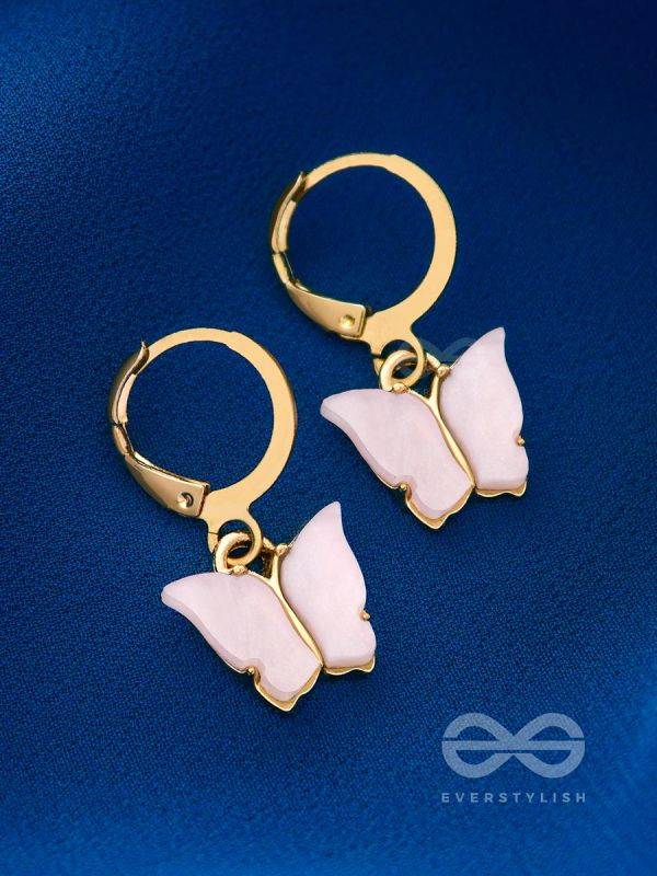 Take the Sky Like a Butterfly - Cute Golden Dangler Earrings (Baby Pink)