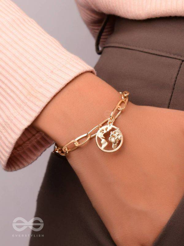 The Global Citizen- Golden Bracelet