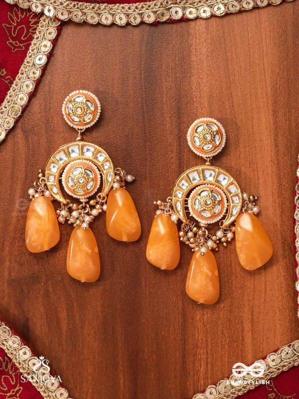 SHATRUNJAYA - CONQUEROR’S GLORY - GRAND HERITAGE KUNDAN EARRINGS WITH ENAMELLED ACCENTS AND ORANGE GEMS