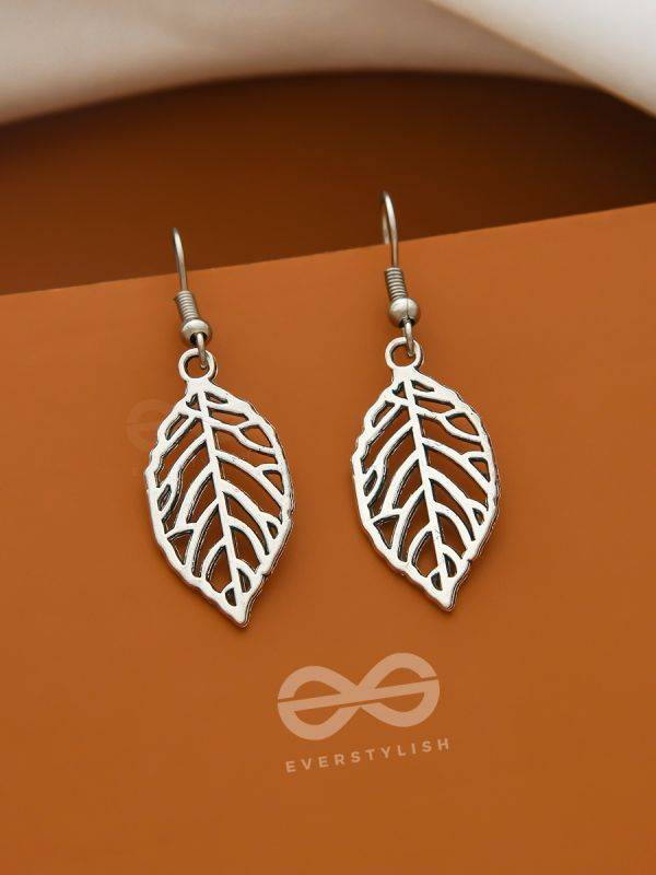 The wonderful wish list cut out leaf earrings- Silver
