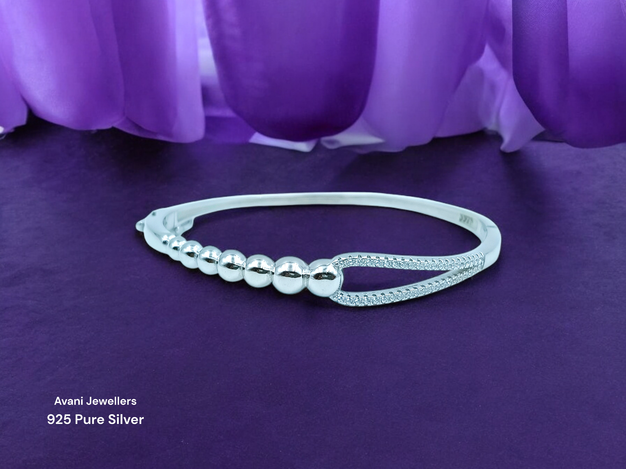 Silver Ladies Fancy Kade @ ₹4136