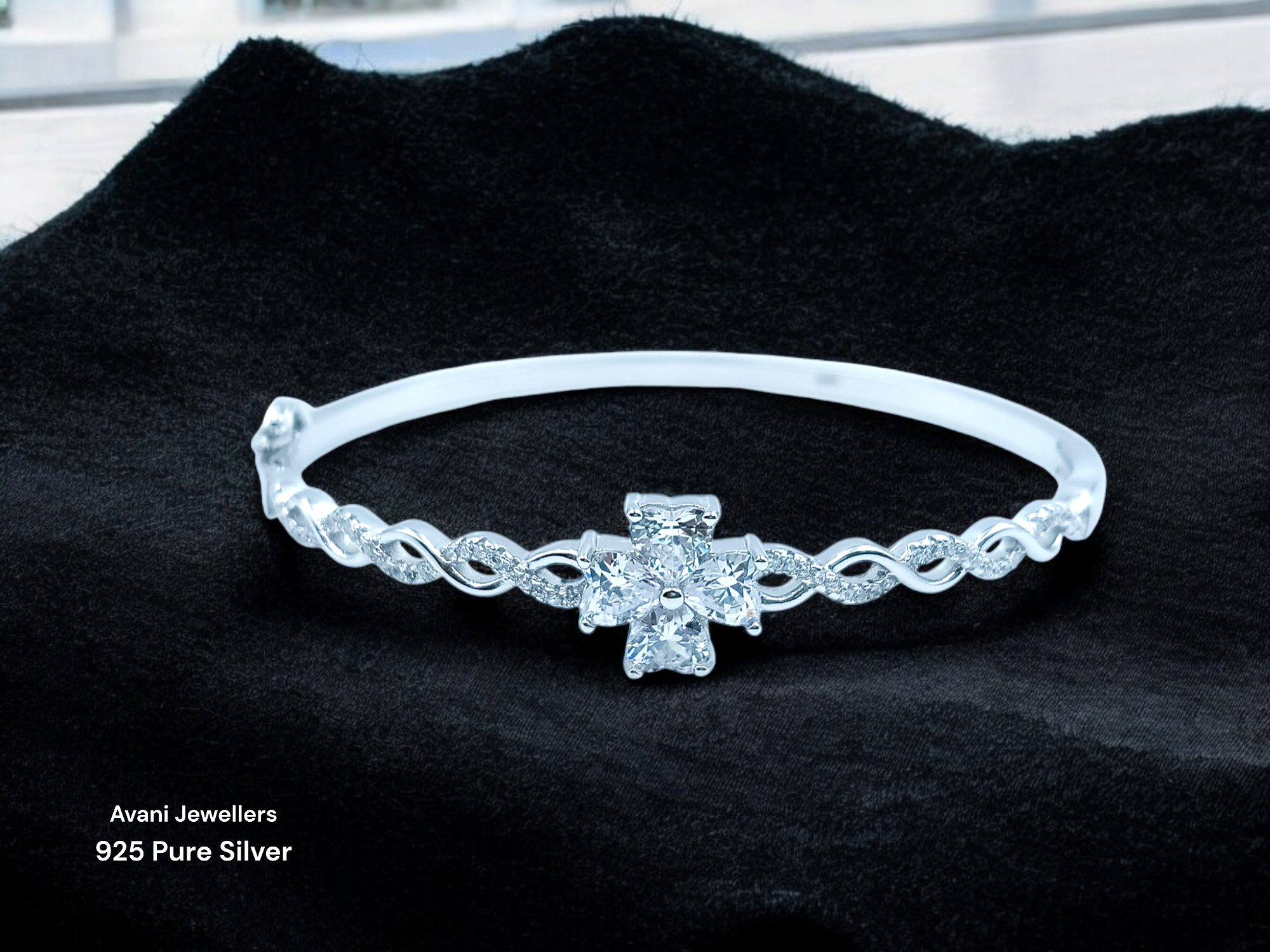 Silver Ladies Fancy Kade @ ₹4844