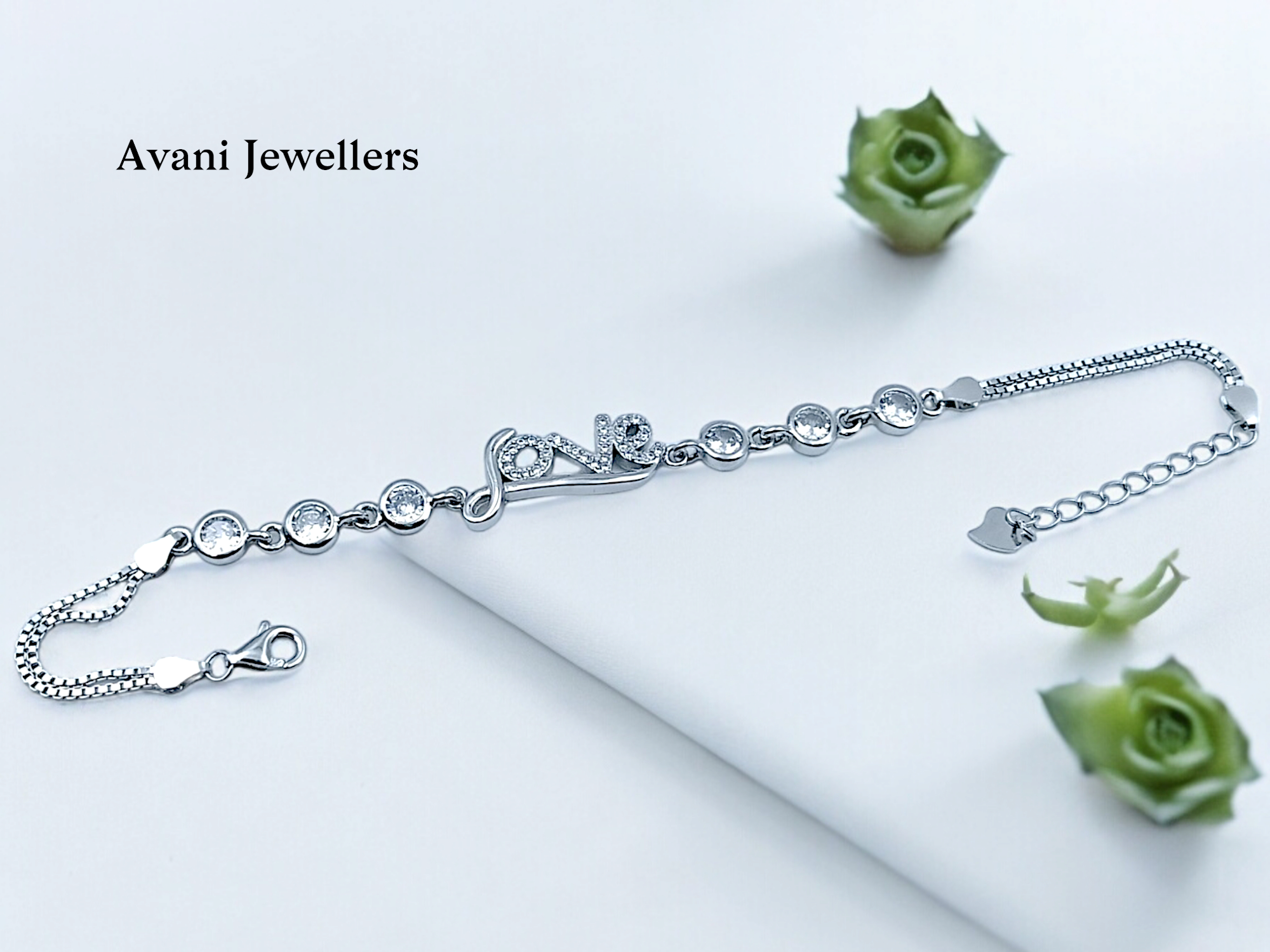 Silver Ladies Fancy Bracelet @ ₹2584