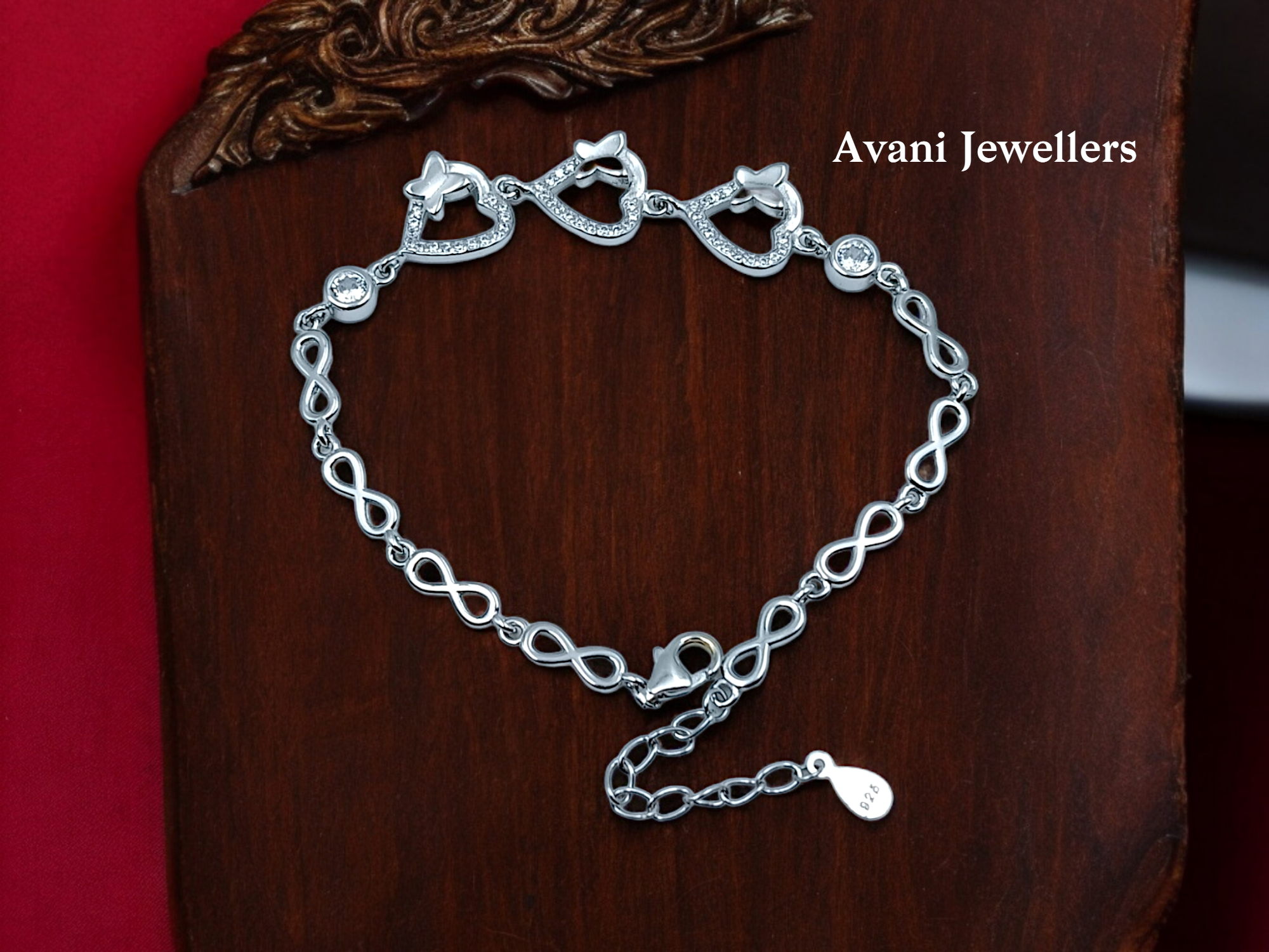 Silver Ladies Fancy Bracelet @ ₹2924