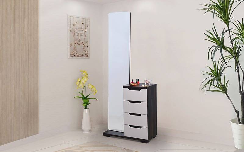 Royaloak Sepang Malaysian Dresser