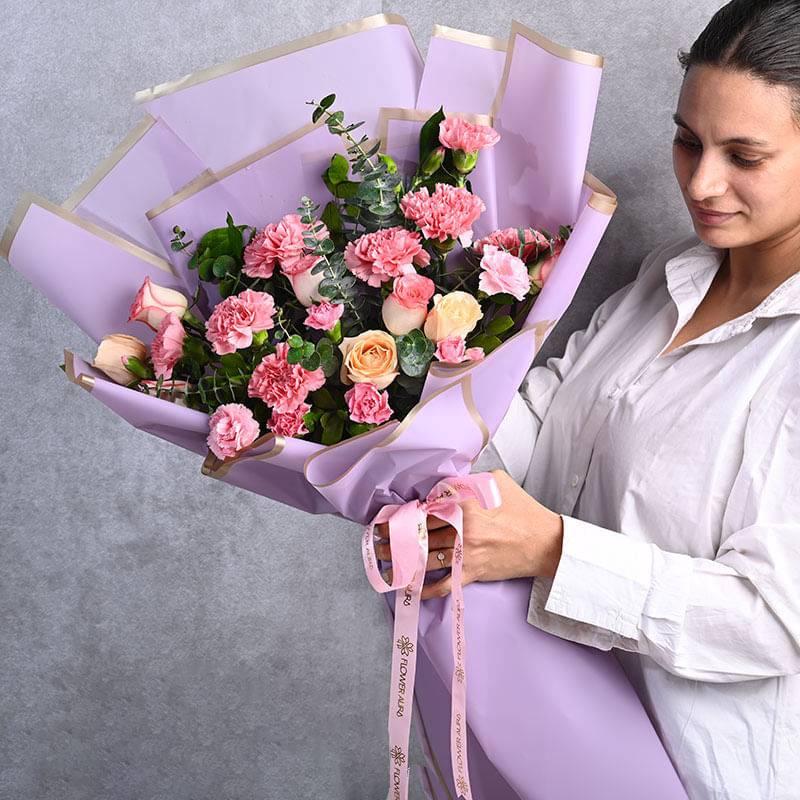 Lilac Hug For Pastel Petals