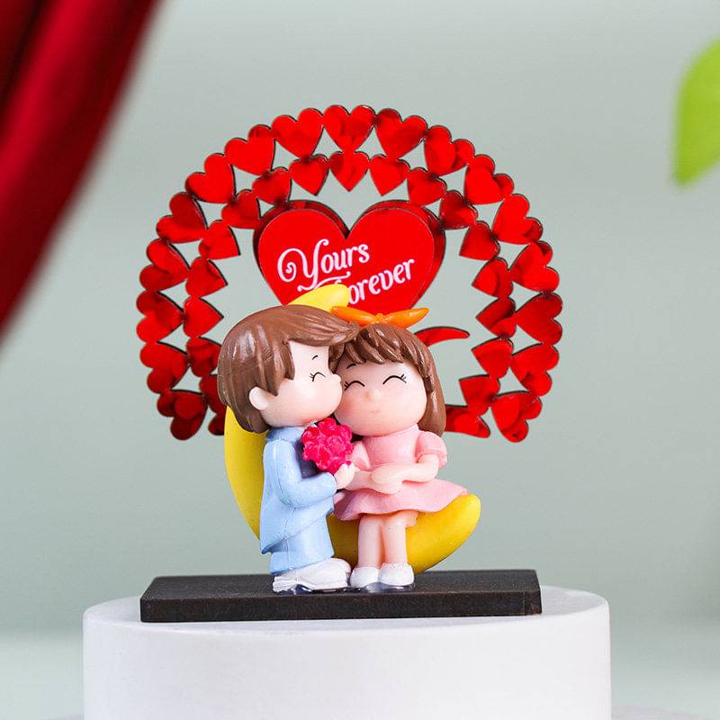 Love Forever Mini Couple Showpiece