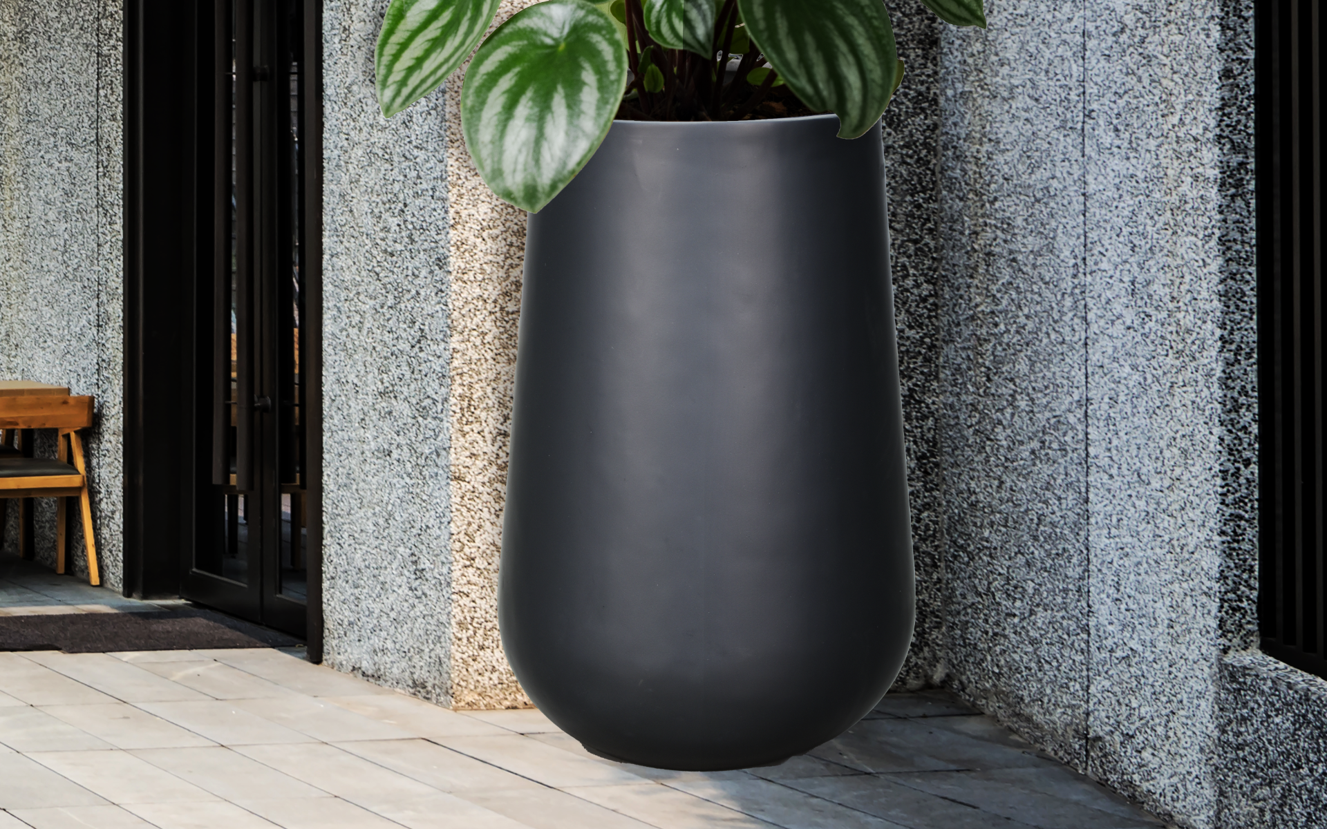 Royaloak Large Planter Matt Finish - Black
