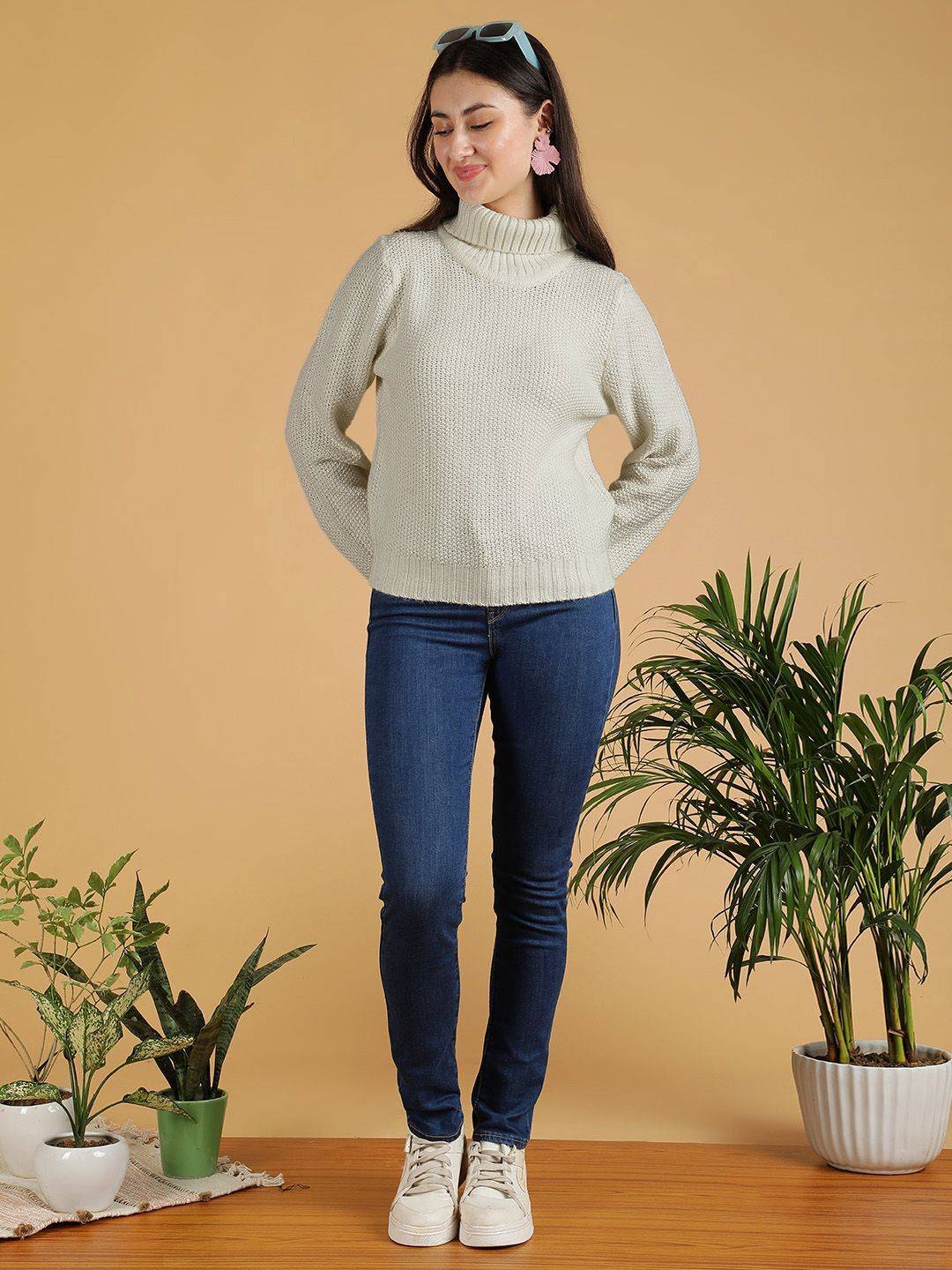 Kotty Women Pullover Sweater