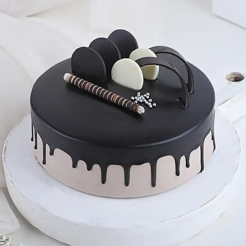 Personalised Birthday Orchid Bouquet & Chocolate Cake