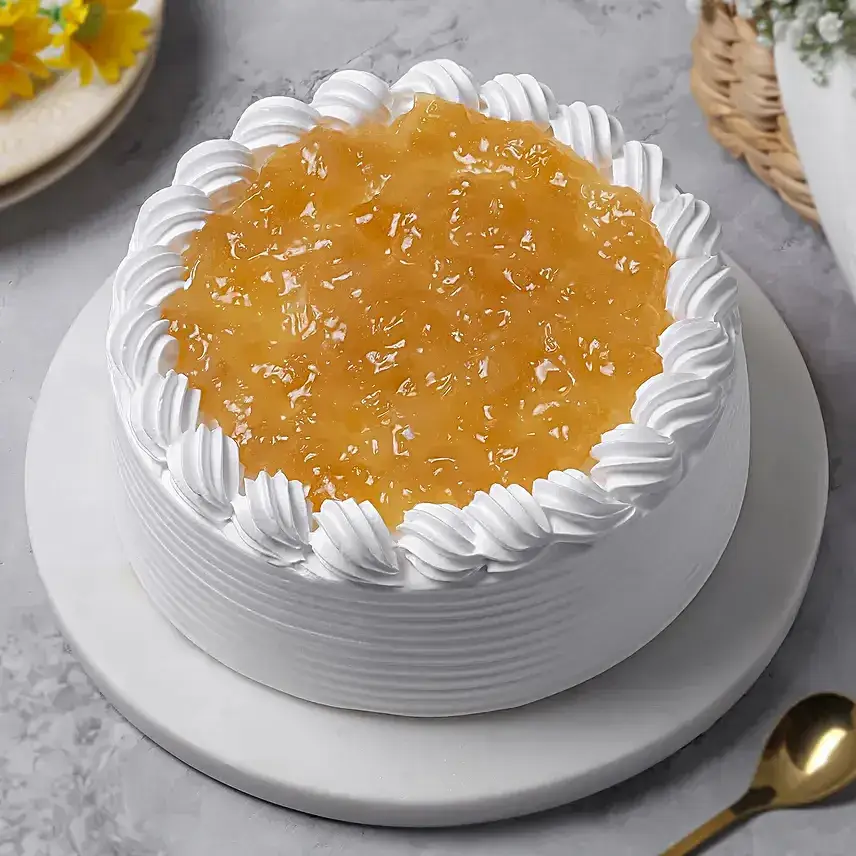 Pineapple Cake Half kg Eggless