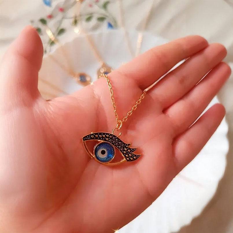 Evil Eye Pendant Necklace buy only at ₹99