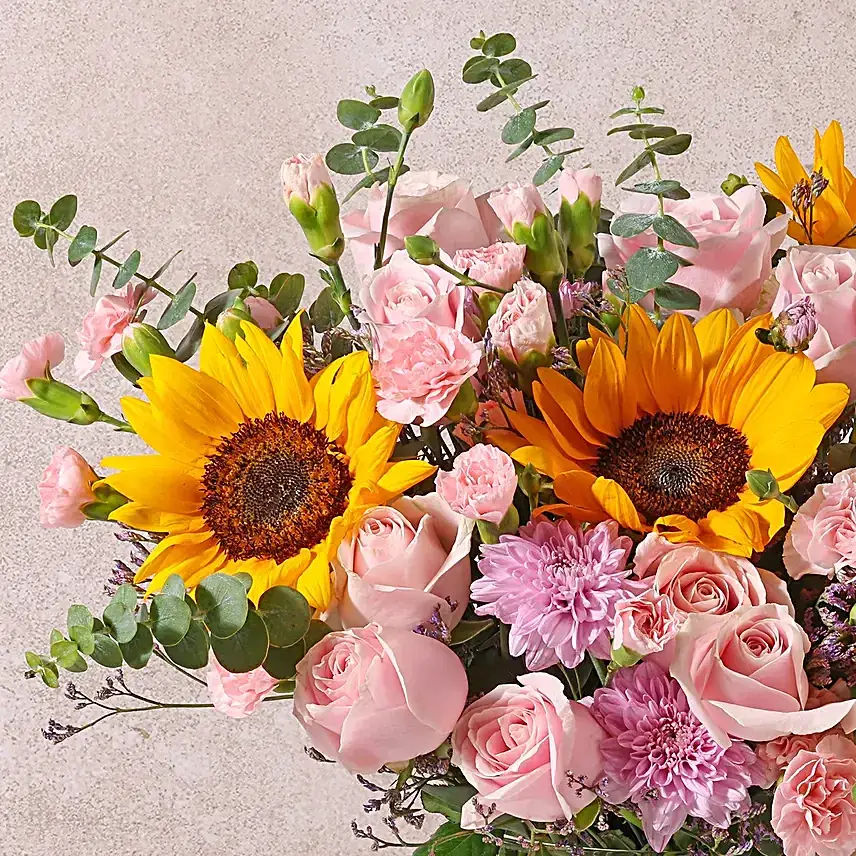 Radiant Sunflower N Rose Bouquet