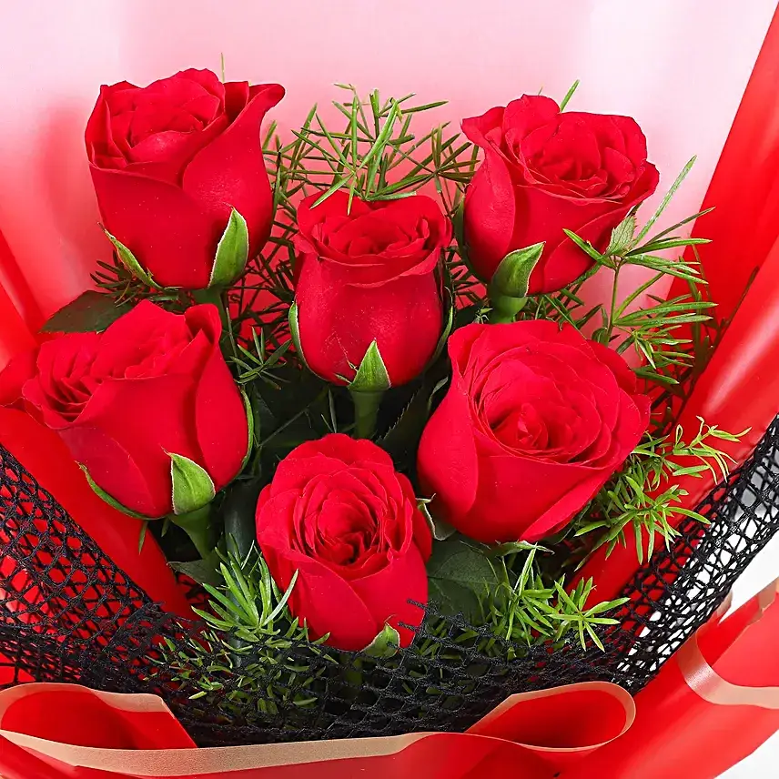 Red Rose Reverie
