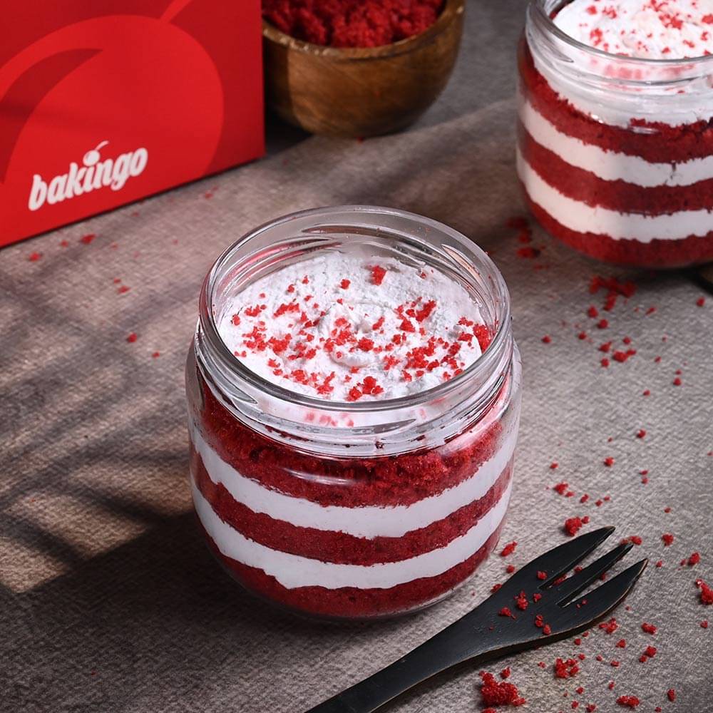 Red Velvet Jar Cake