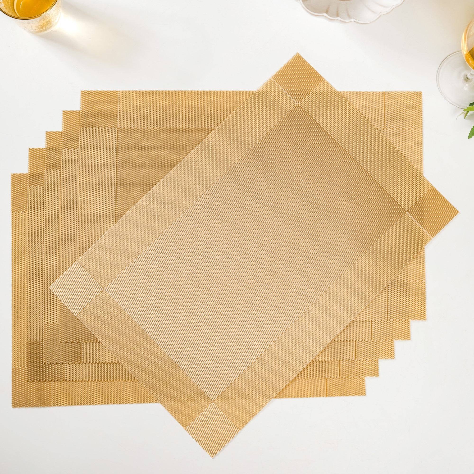Heat Resistant Reversible Table Mat Set Of 6 buy only at ₹745