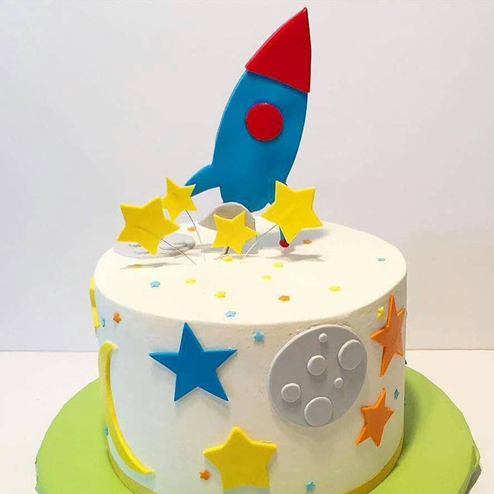 Rocket N Stars Space Theme Cake