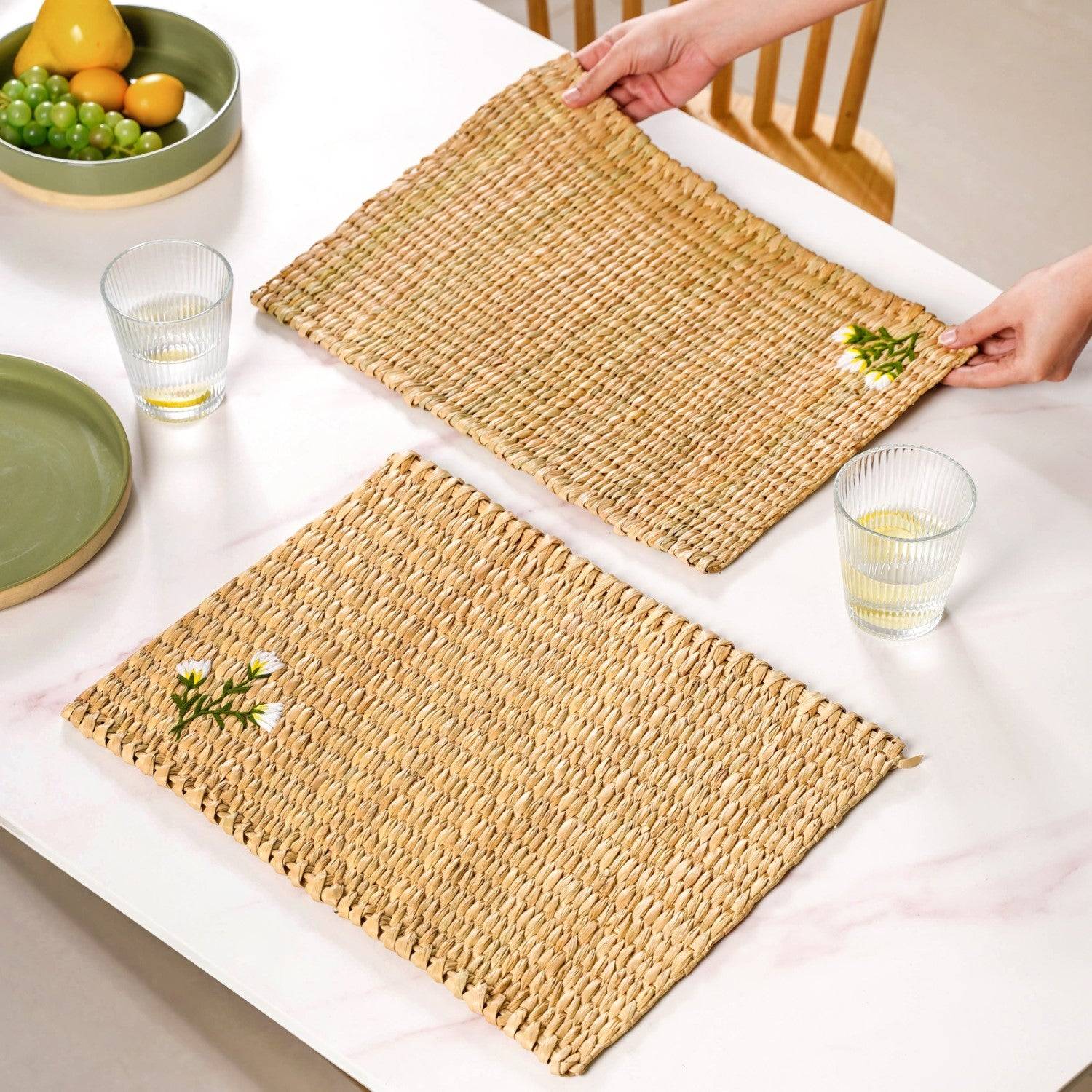 Handwoven Natural Kauna Grass Table Mat Set Of 2 buy only at ₹1290