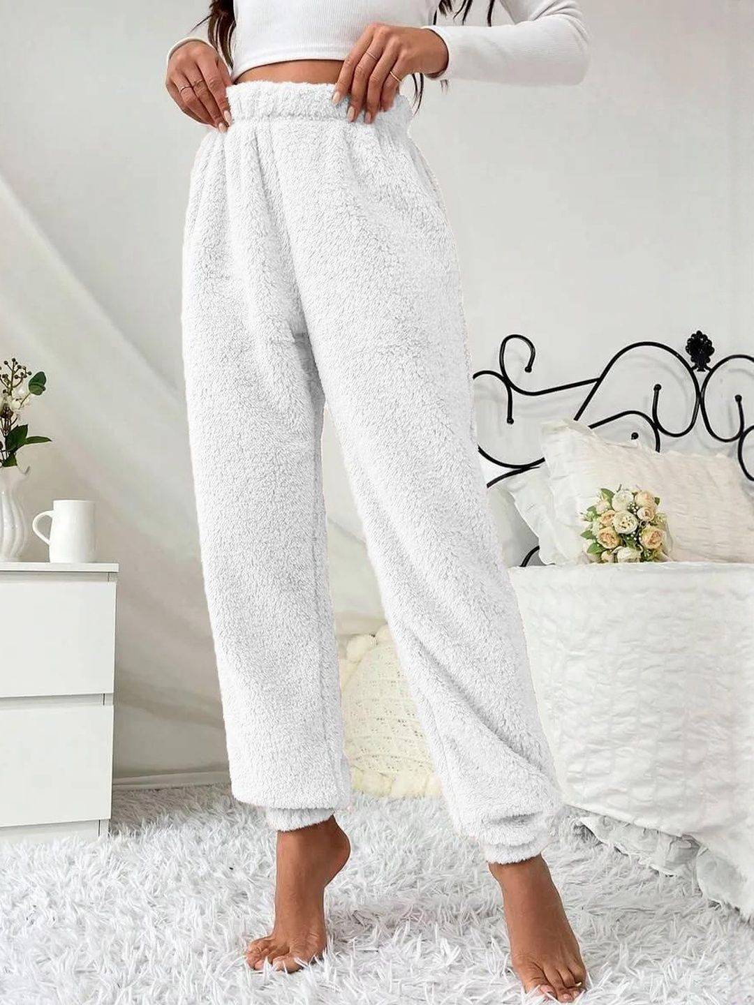 Kotty Women High-Rise Easy Wash Trousers