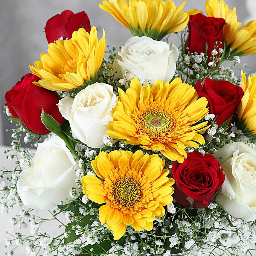 Scintillating Floral Mix