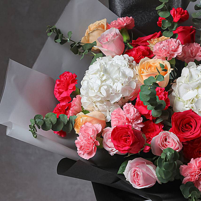 Serene Blossom Splendor