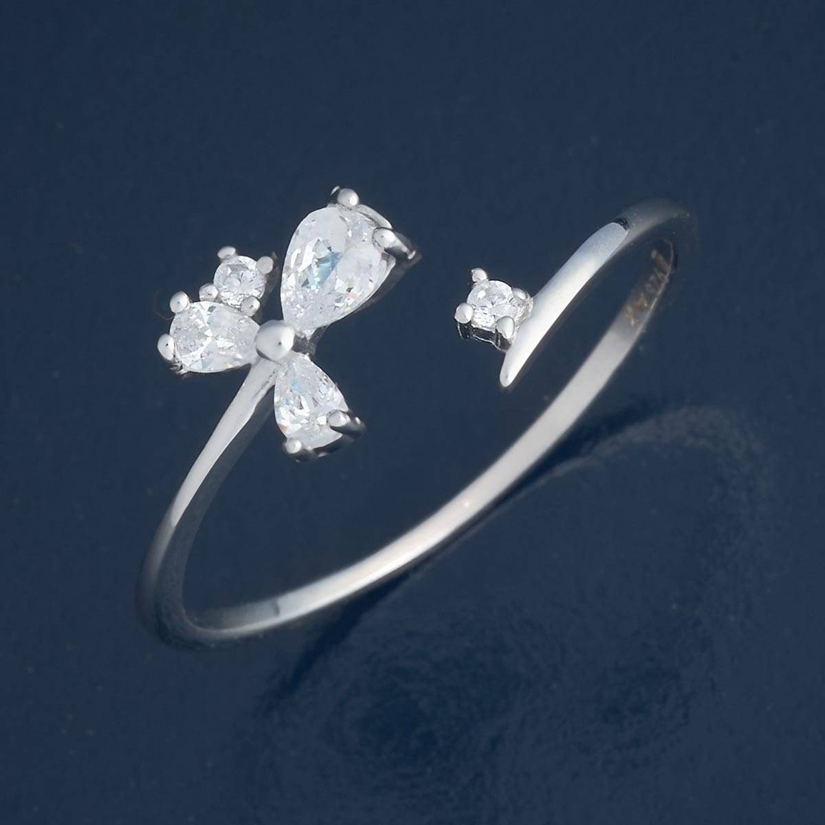 92.5 Silver Finger Ring 182914