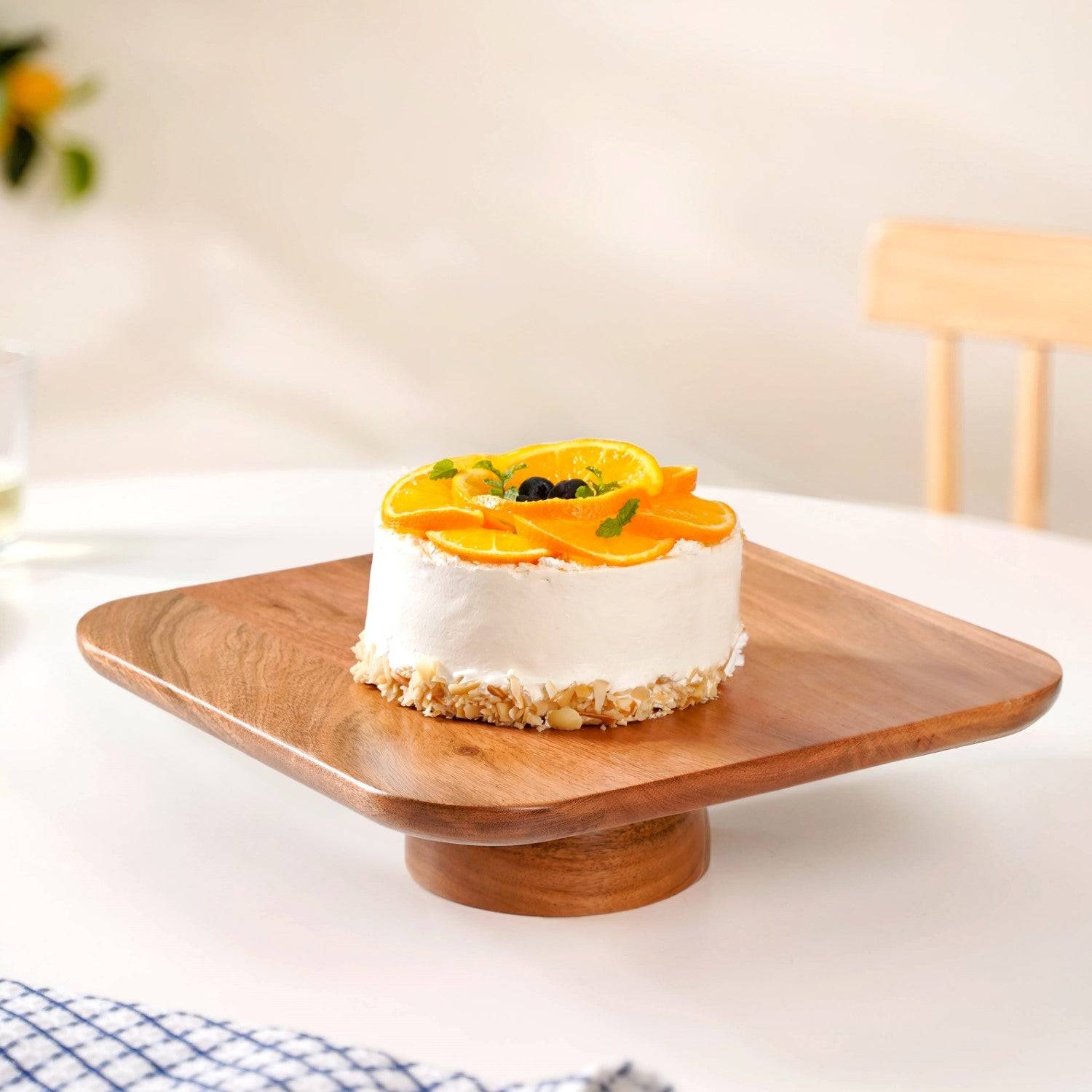 Acacia Wood Cake Stand buy only at ₹1550