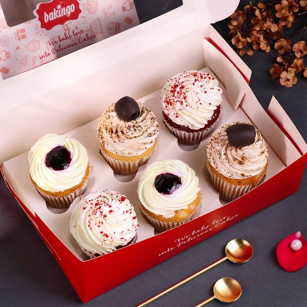 Frosted Cupcakes Indulgence Box