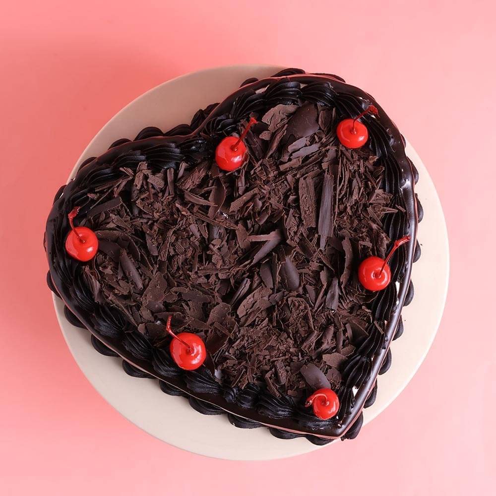 Heart Shape Chocolate Vanilla Cream Cake
