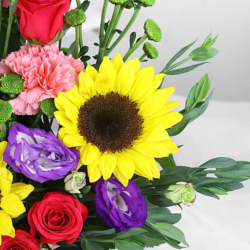 Sunflower & Rose Harmony