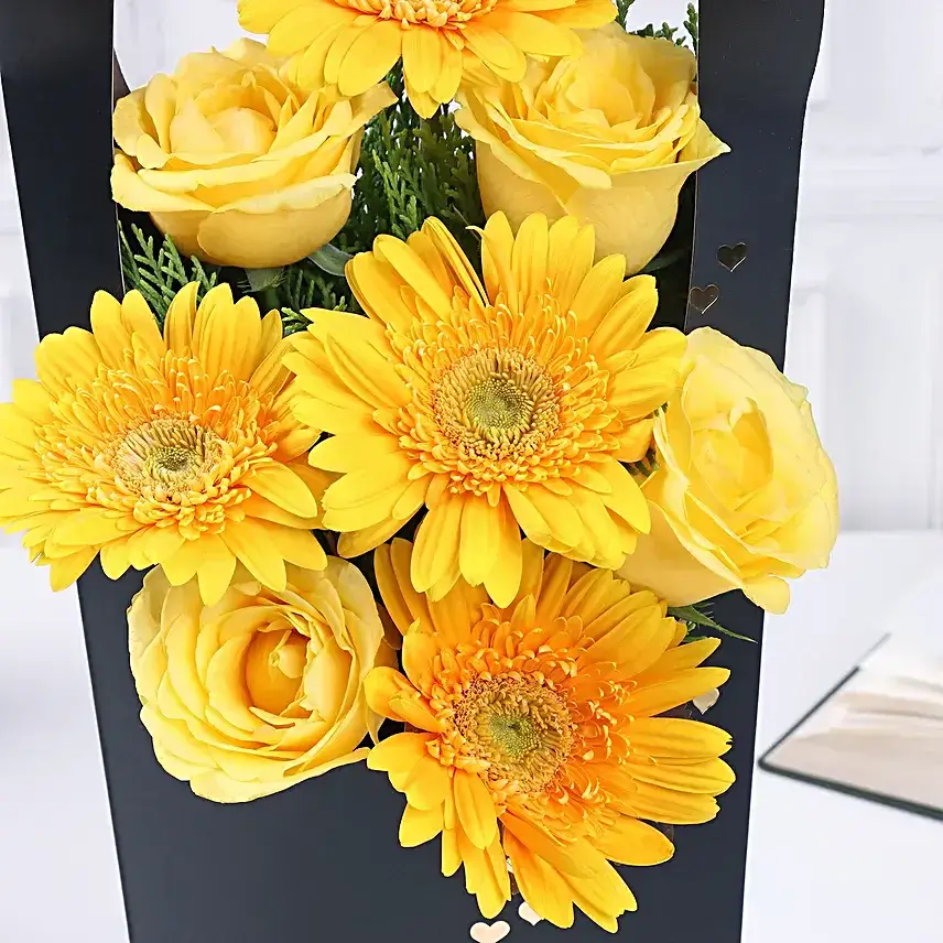 Sunny Gerberas & Roses Sleeve