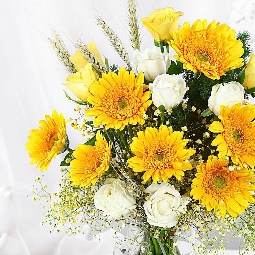 Sunny Vibes Roses & Gerberas Jar