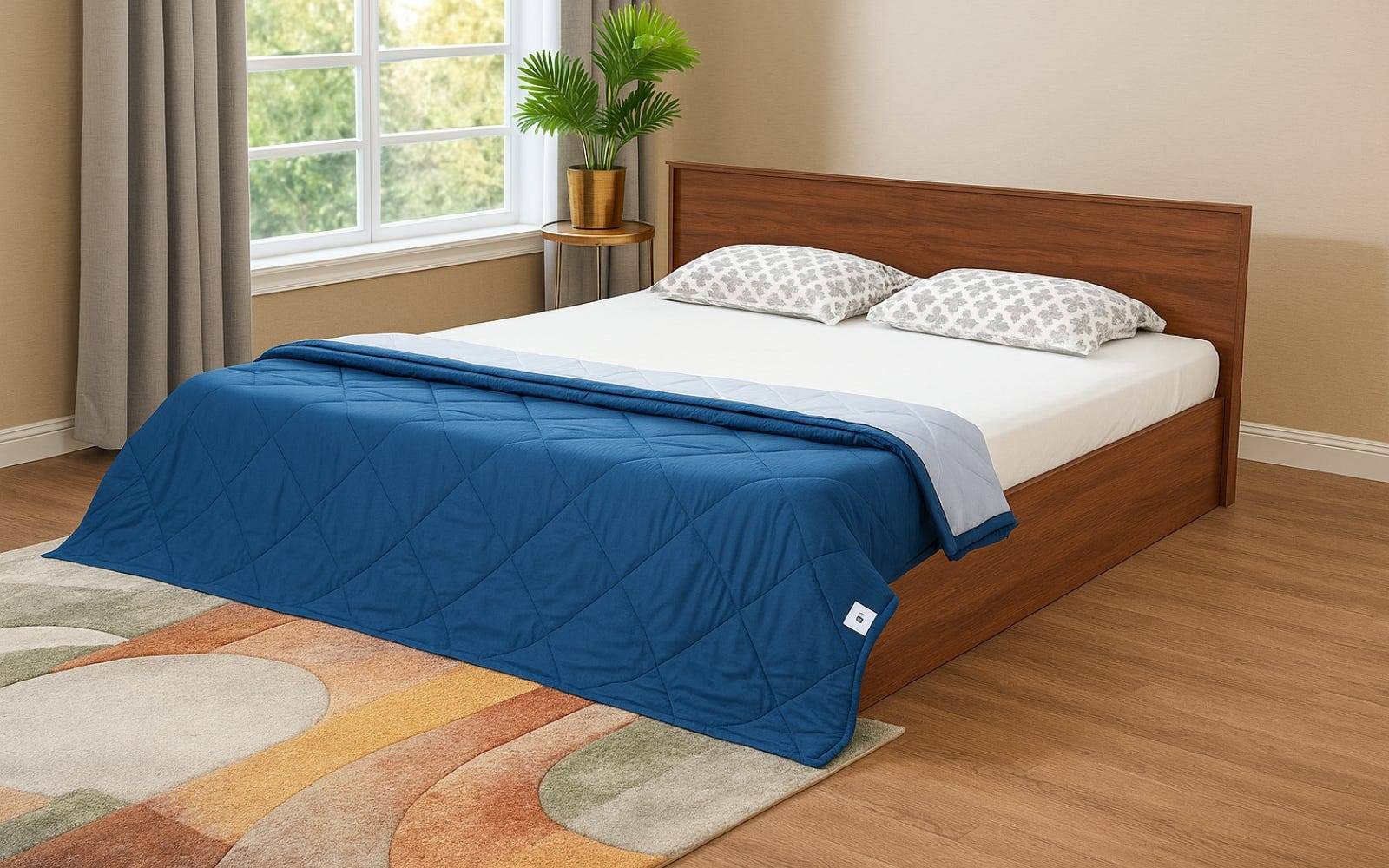 Royaloak Scarlet Diamond Pattern Quilted Solid Comforter -Navy Blue & Silver