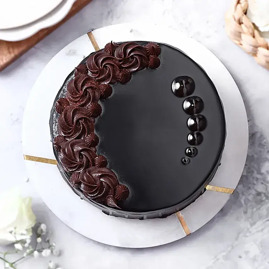 Velvety Chocolate Eggless Truffle Cake