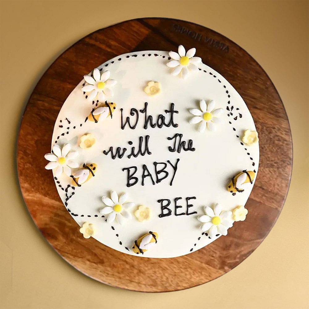 What Will the Baby Bee Cake
