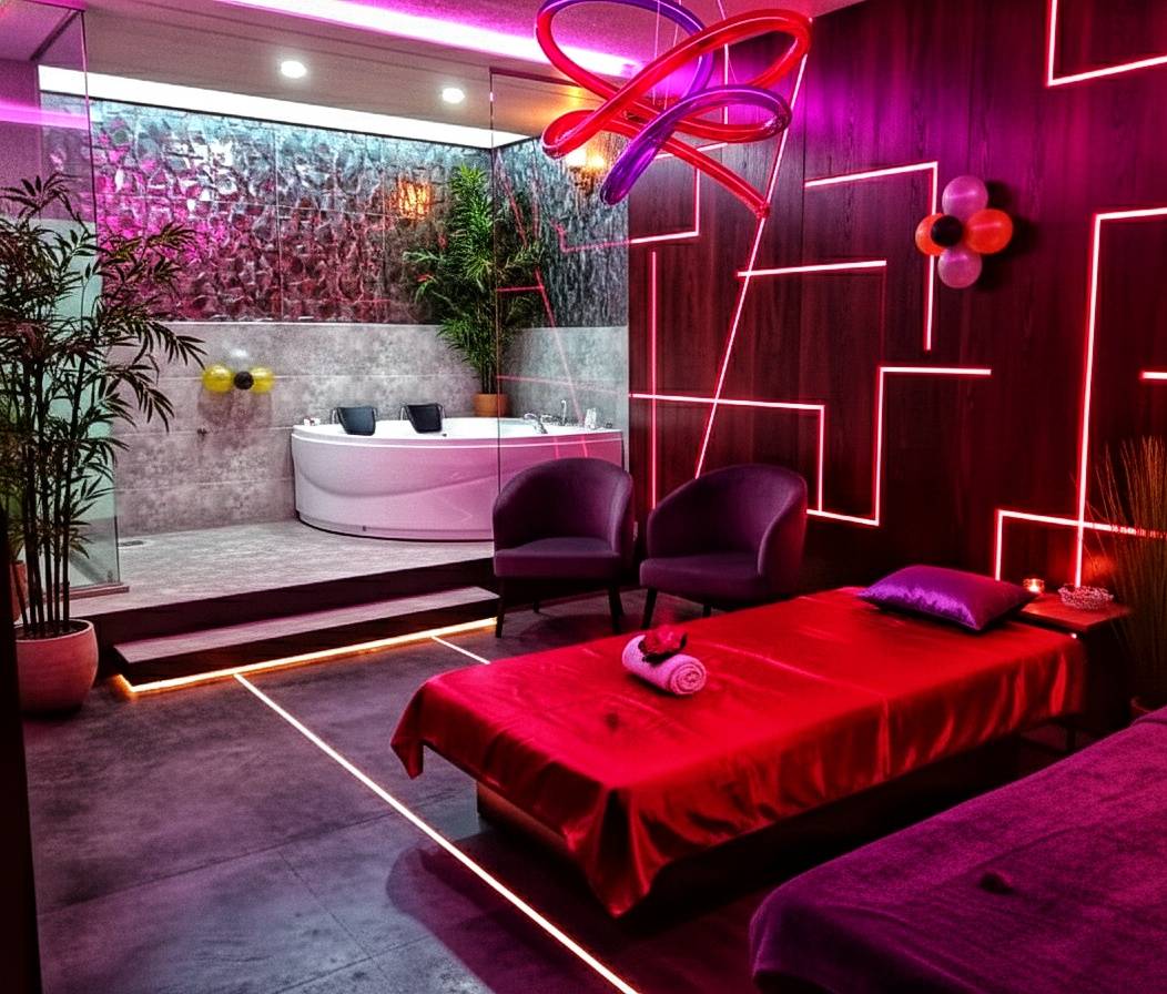 Sanaya DayNight Massage Spa 