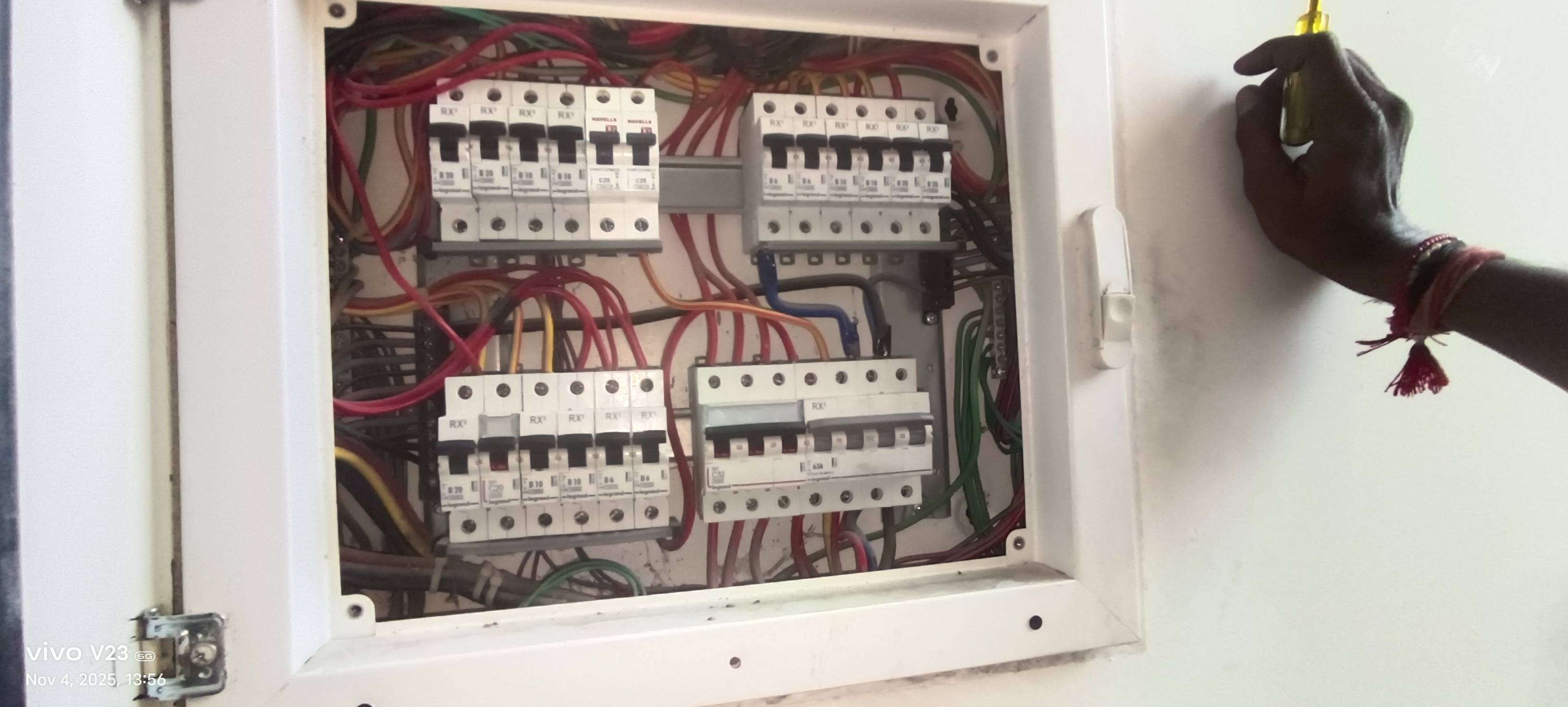 SS Electric services