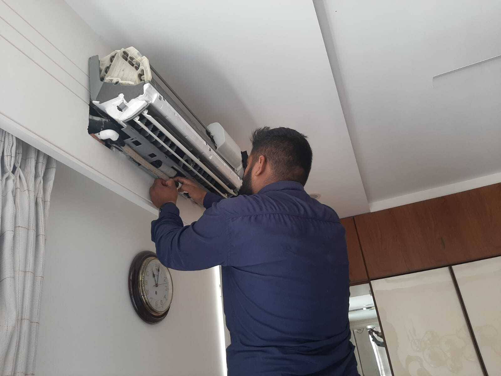Max Ac Solution