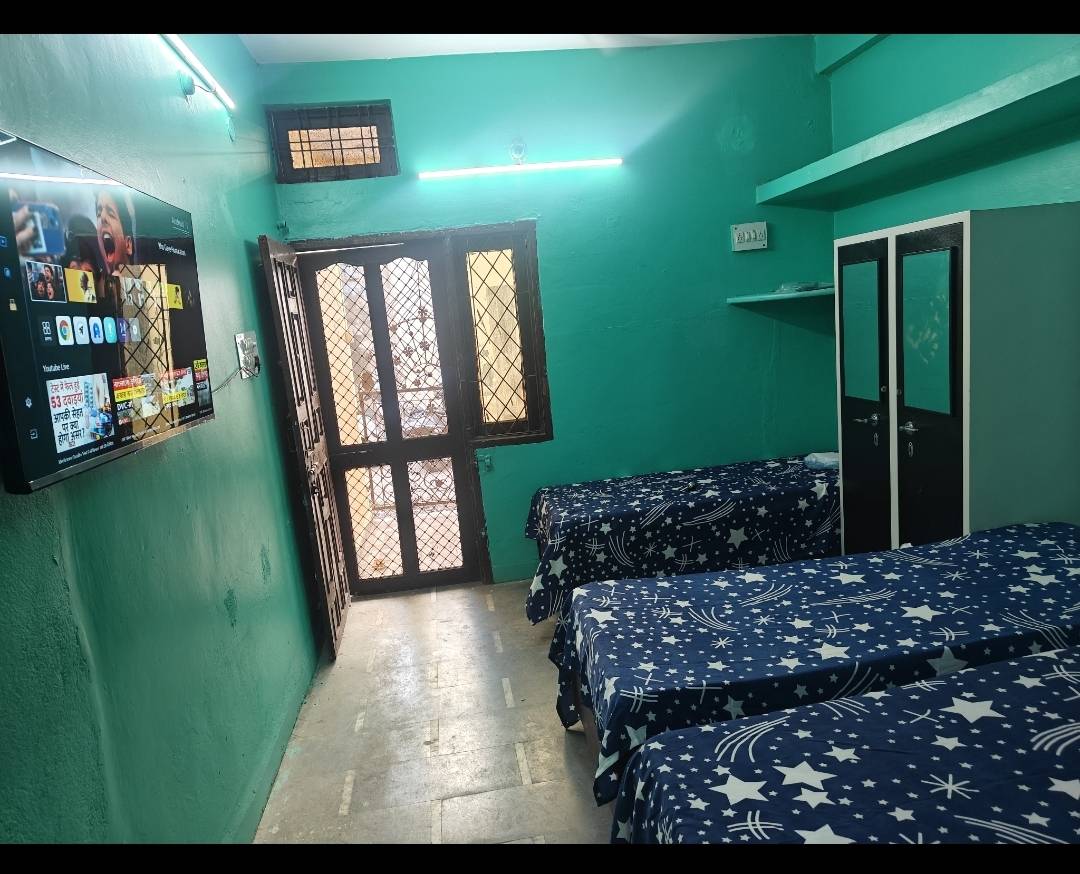 Aai Ji Ka PG BOYS HOSTEL