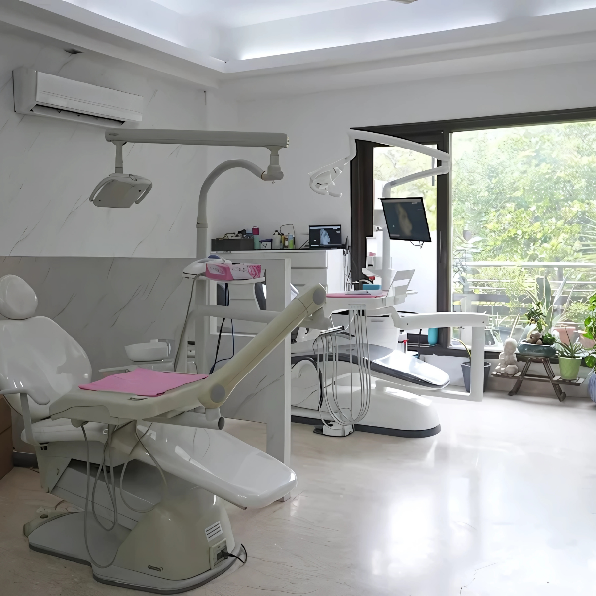 "Ark Dental Clinic - Greater Kailash, South Delhi "