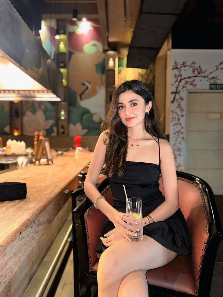 Call Girls in Karol Bagh | Hotels with Delhi Escorts & 9958724152