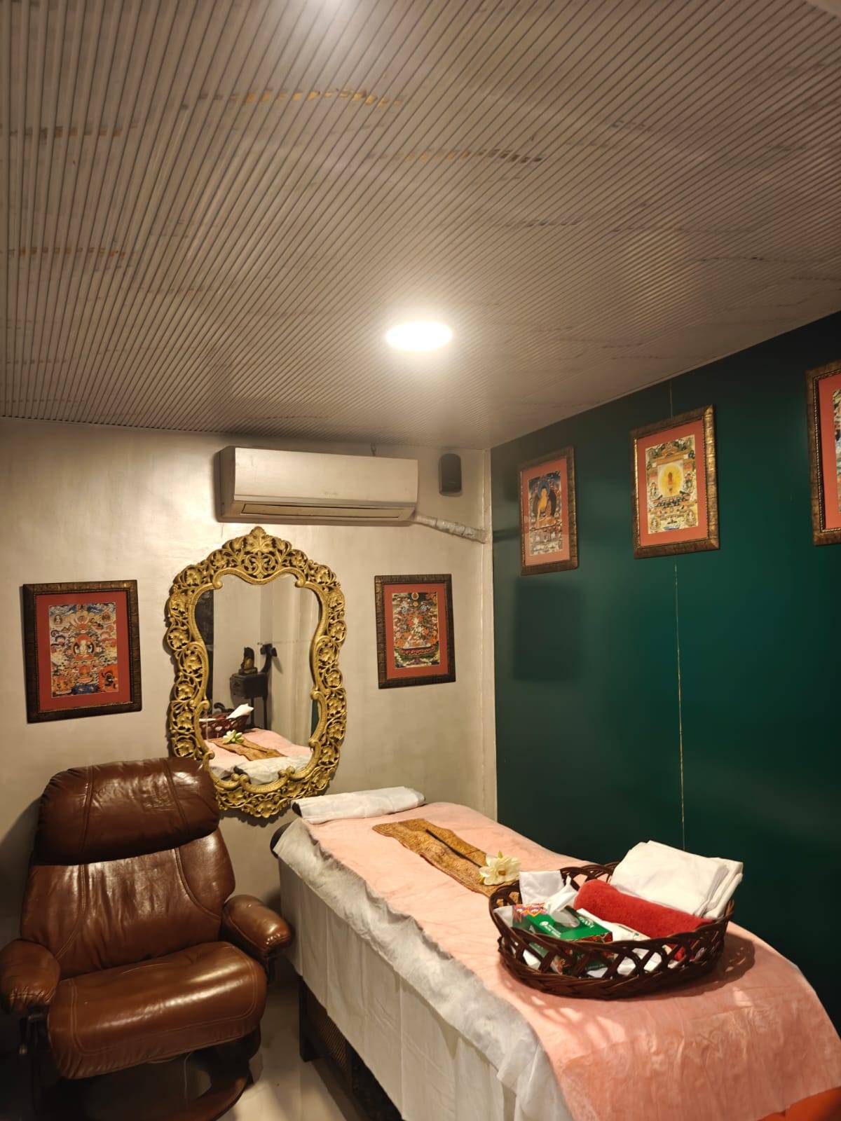 Moksham- The Fusion Spa in Colaba, Mumbai