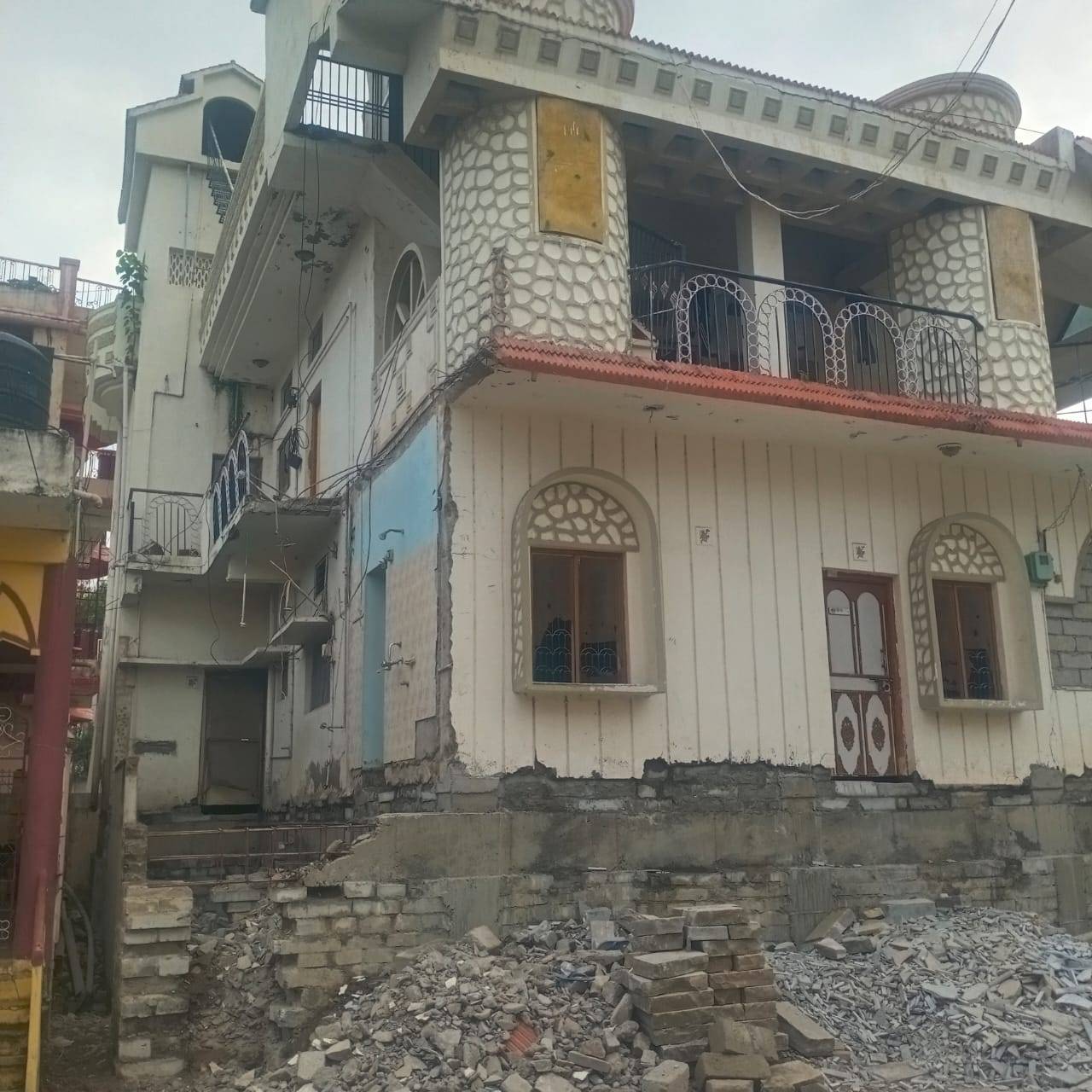 SRBL House Lifting Company