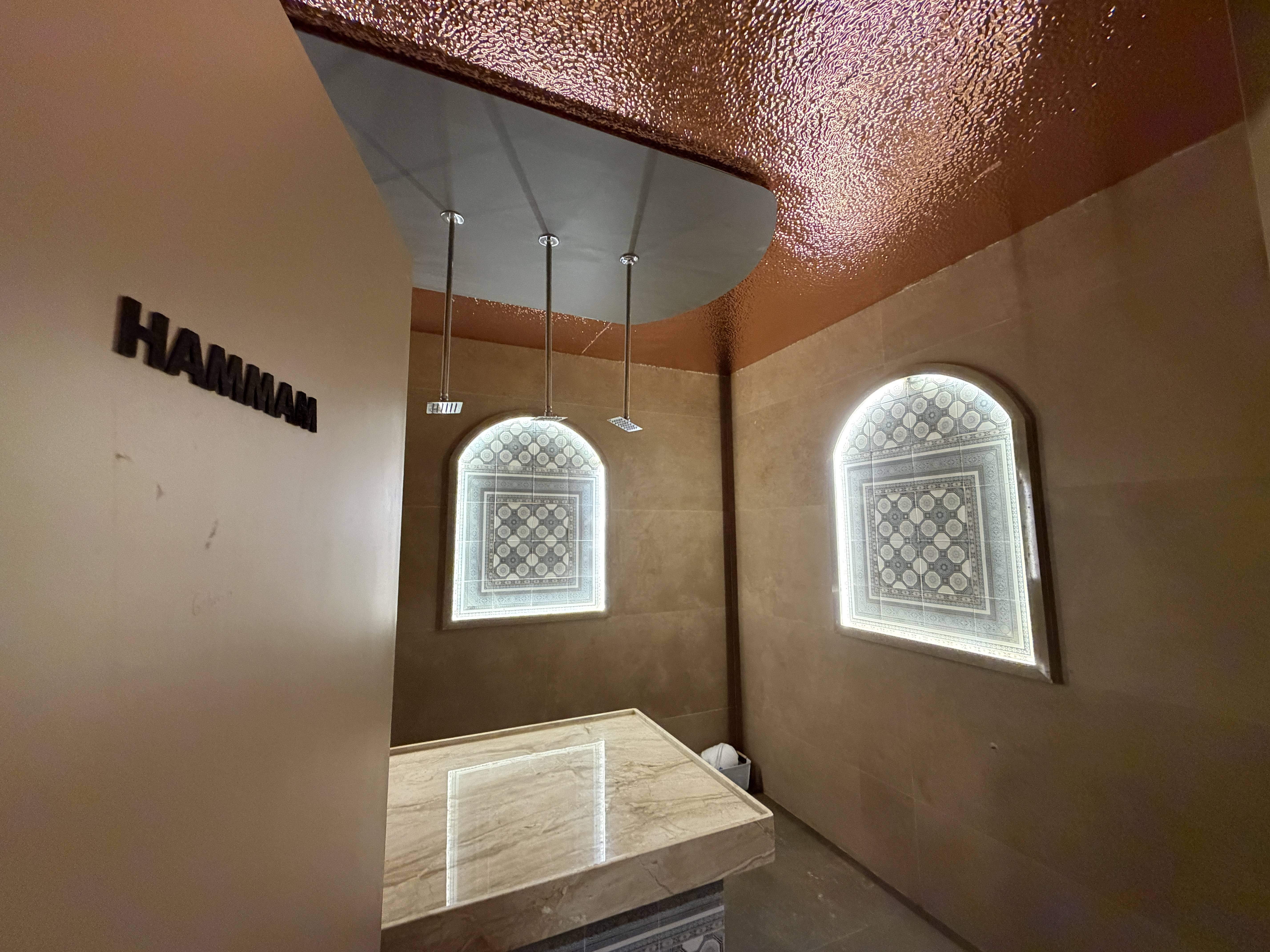 Madisyn Spa in Miraroad