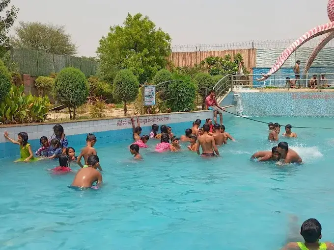 Splash Water Park Ticket Price, Reviews & Photos