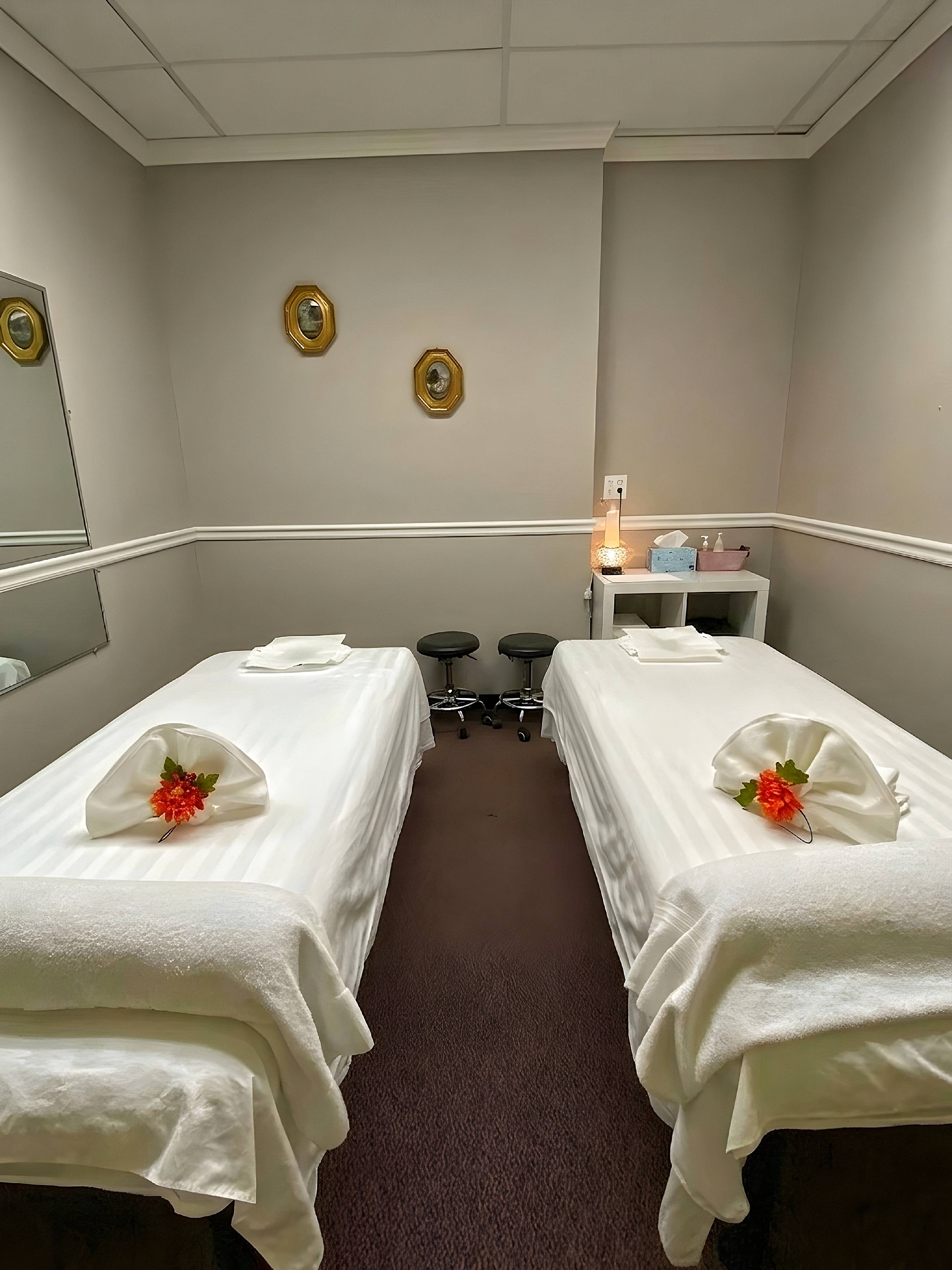 Supriya DayNight Massage Spa